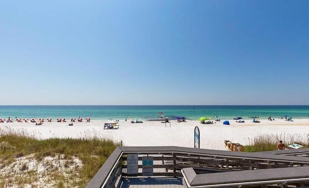 Holiday home Crystal Village II Unit 10B- Close To Beach And Pool! Destin