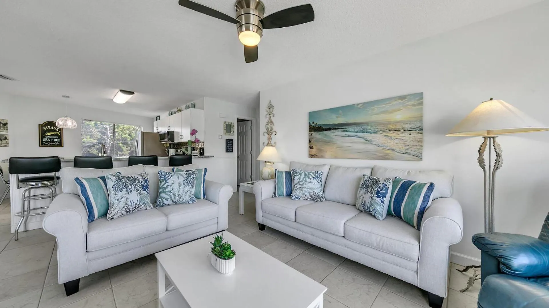 Crystal Village II Unit 10B- Close To Beach And Pool! Destin